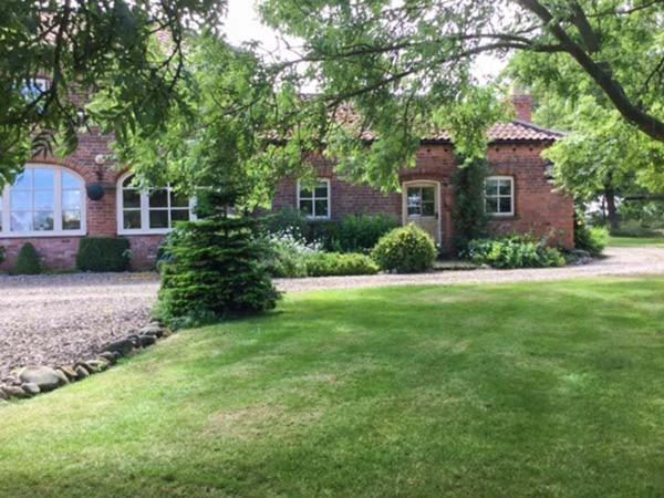Stable Cottage Withernwick Exterior photo